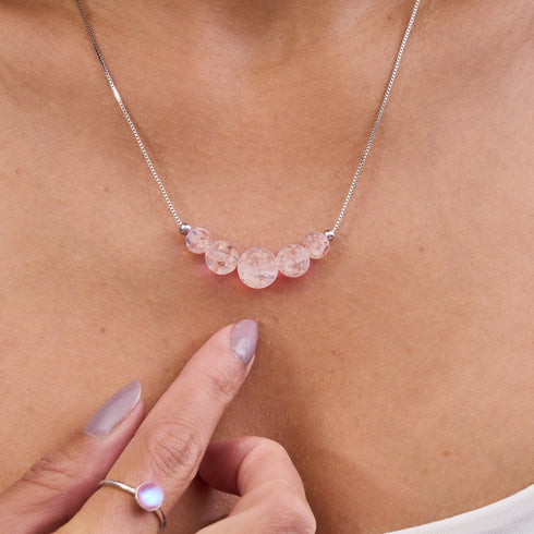 Eau de rose | Argent sterling .925 | Collier fermoir infini en verre luciole